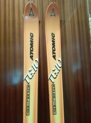 Esquís de travesía Atomic TG10 Superlight