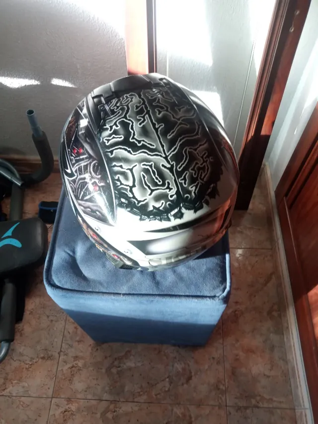Casco Shiro Talla L