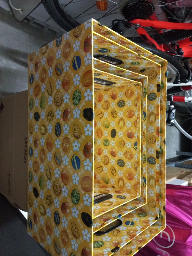 Cajas de cartón decoradas