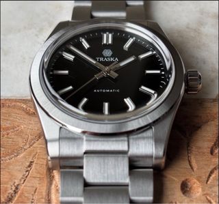 Reloj Traska Commuter 34 Carbon Black