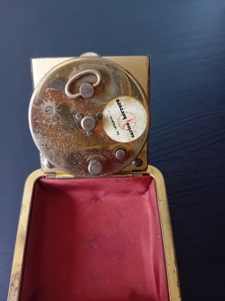 Reloj despertador Europa antiguo 2 jewels
jefes