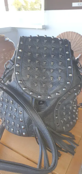 Bolso mochila calaveras