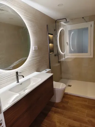 Baños y Cocinas a Medida