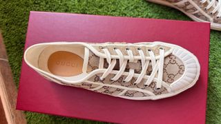 Zapatillas Gucci Negras y Blancas