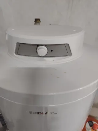 Termo Junkers 150L sin usar. Precio negociable 