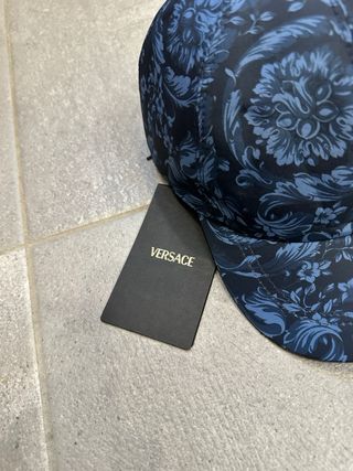 Gorra Versace Azul Estampada