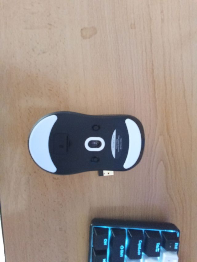 Teclado y ratón inalámbricos