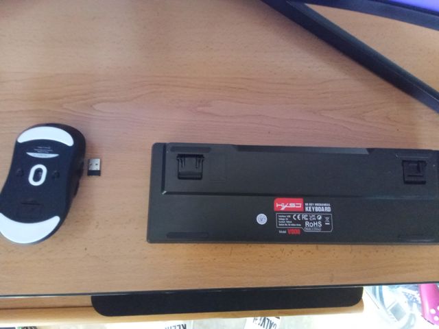 Teclado y ratón inalámbricos