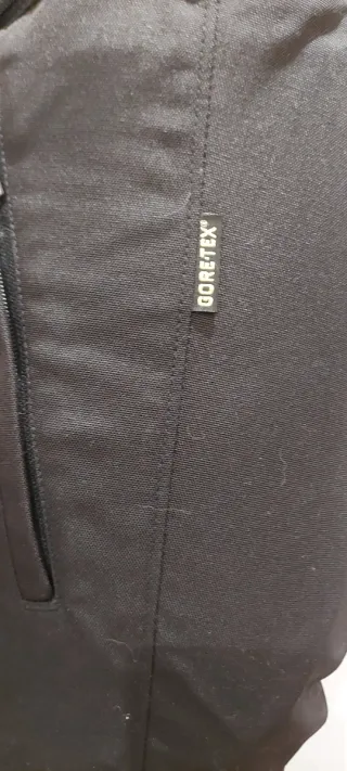 Pantalón Moto Dainese Gore-Tex Negro
Talla 48