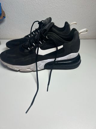 Nike Air Max 270 React 