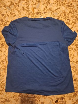 Camiseta deportiva azul marino talla 14-15 años