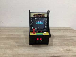 Consola My Arcade Modelo Galaxian sin usar.