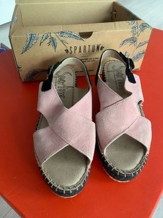 Sandalias Spartum Rosa y Negro