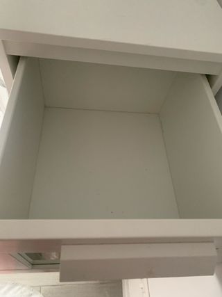 Mueble de almacenaje blanco