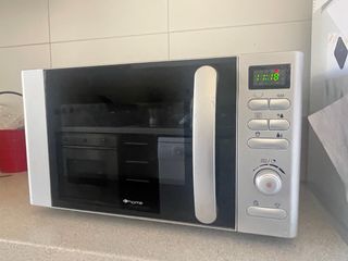 Microondas Home Carrefour con Grill