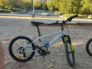 2 Bicicleta infantil 20 pulgadas (cada  una 65)