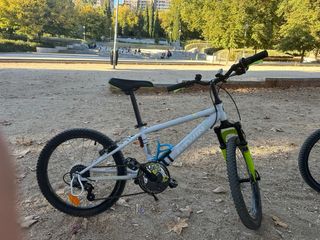 2 Bicicleta infantil 20 pulgadas (cada  una 65)