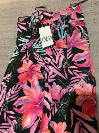Vestido largo floral Zara