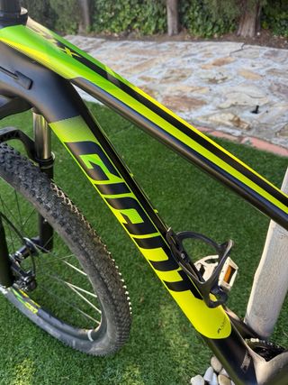 Bicicleta Giant XTC Advanced Carbono MTB