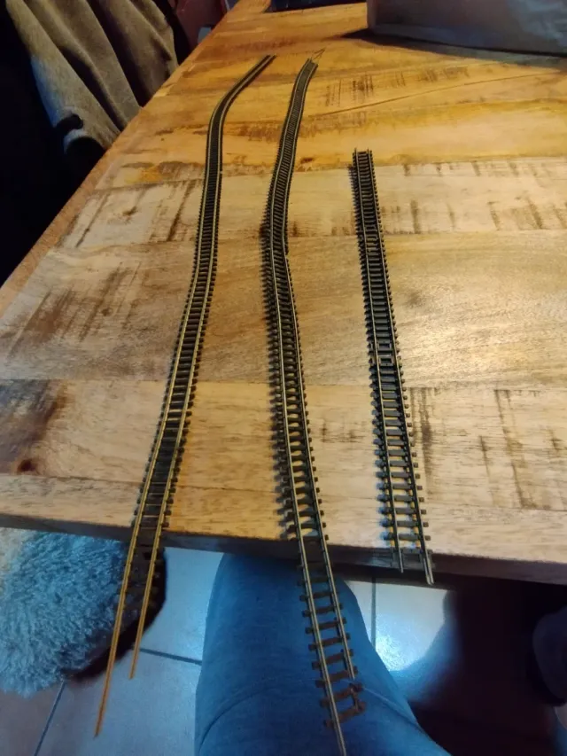 Trilhos de comboio eléctricos