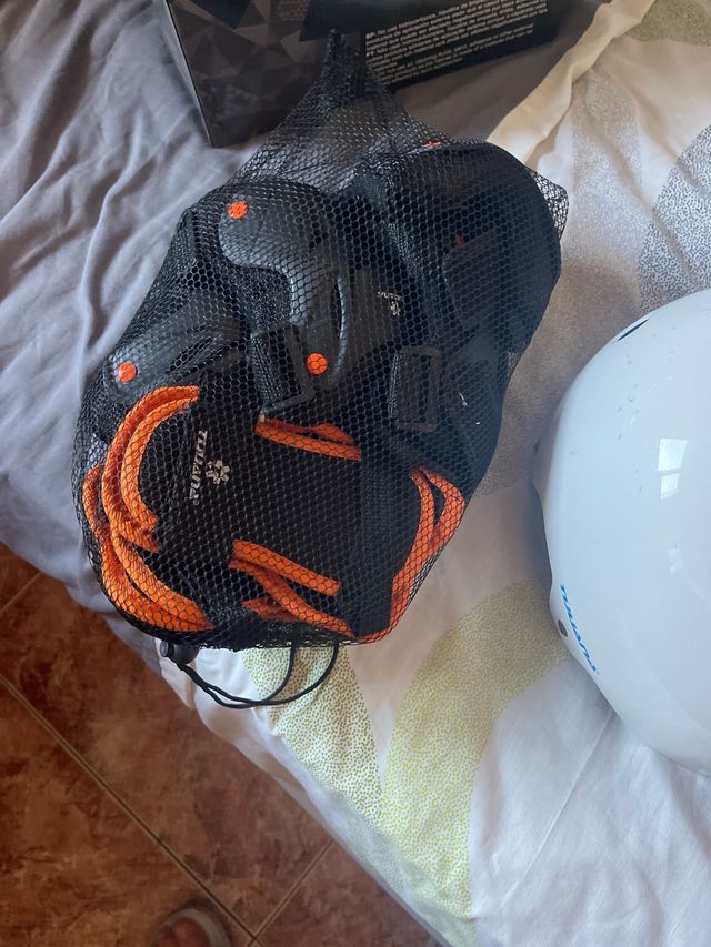 Protecciones Patinaje Niños/Adultos incluye casco 