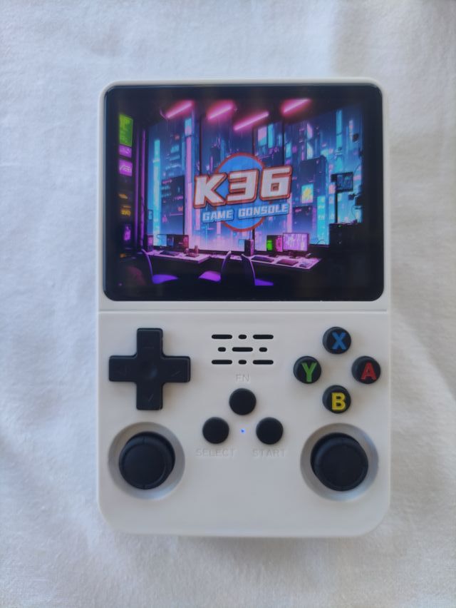 Consola Portátil GAME MASTER R36S