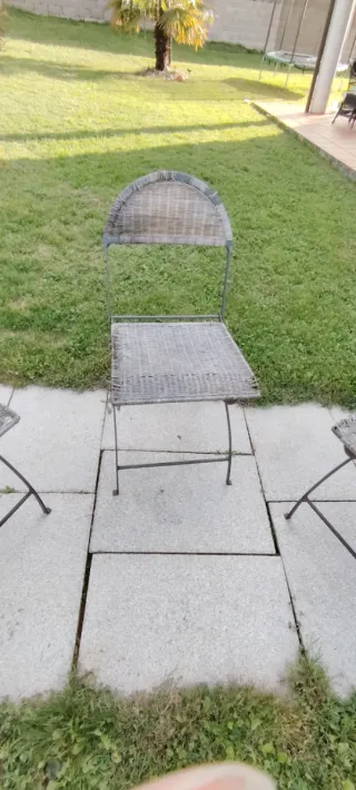 Set di 3 sedie da giardino in metallo battuto