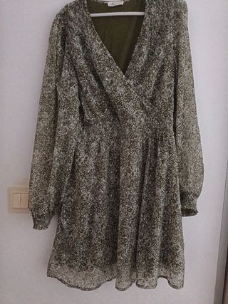 Vestido verde estampado floral