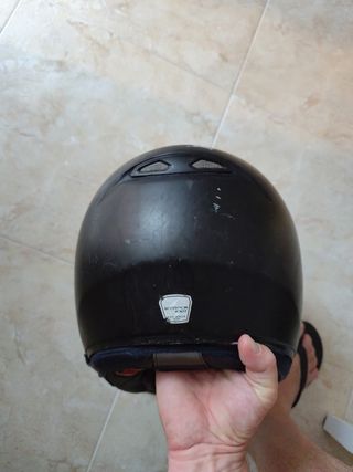 Casco de moto Scorpion negro