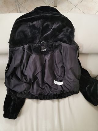 Giubbotto in Pelliccia Bershka