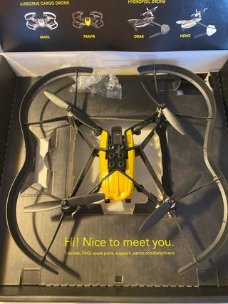 Parrot Minidrones Travis Drone Amarillo