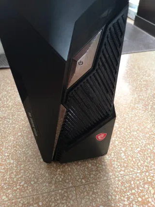 PIEZAS DE PC casi nuevas