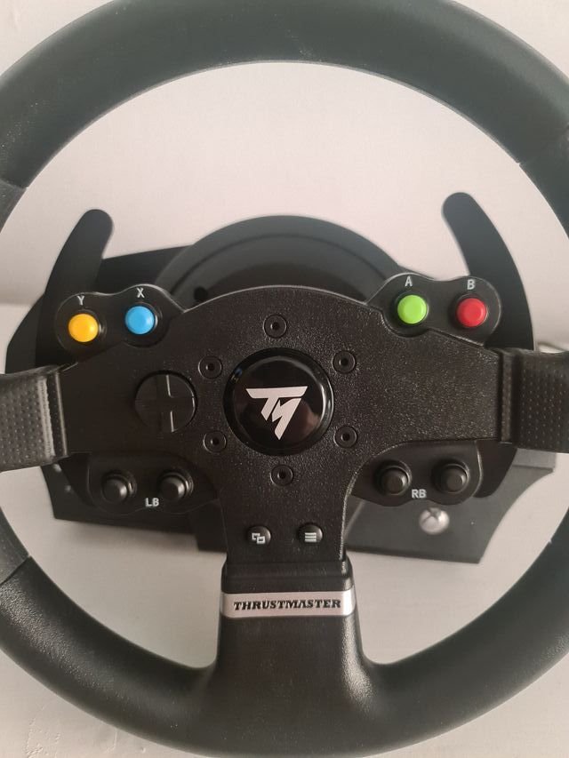 Volante Thrustmaster TMX Xbox/PC