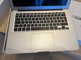 MacBook Air 1466 2016