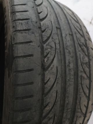 Neumáticos 245/45/17