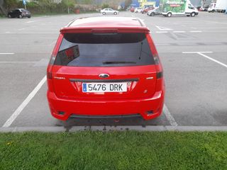 Ford Fiesta 2005, 1560 cm3, 3 puertas 