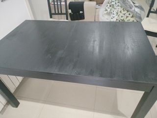 Mesa de comedor IKEA gris madera