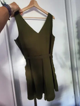 Mono corto verde talla L