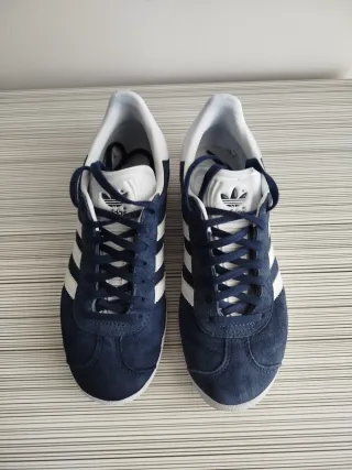 Adidas Gazelle Azul y Blanco