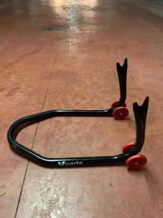 Caballete trasero moto Vicma
