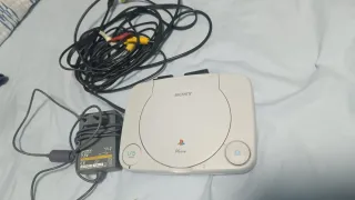 PS4 Slim 1TB Firmware 9.03 + PS ONE
