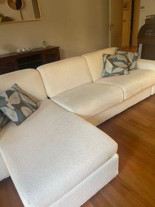Divano con letto matrimoniale 