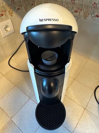 Krups Nespresso VERTUO Plus Blanco