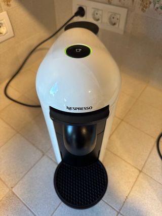 Krups Nespresso VERTUO Plus Blanco