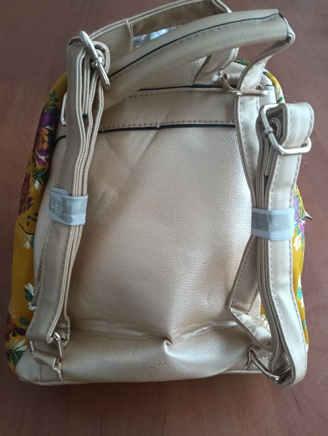 Mochila tela fallera bordada floral