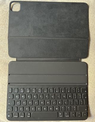 Funda Smart Keyboard Folio iPad 10.9/11 - Apple