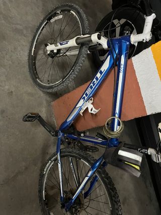 Bicicleta Trek 4300 Azul