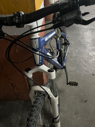 Bicicleta Trek 4300 Azul