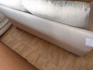 Sofá beige 2-3 plazas nuevo sin estrenar