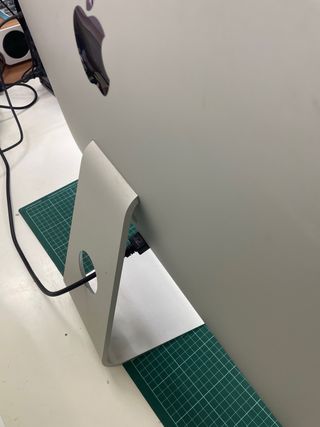 Apple iMac i5 27”+ Teclado + Ratón